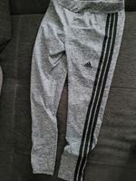 Adidas Hose /Leggins! Sachsen-Anhalt - Halberstadt Vorschau