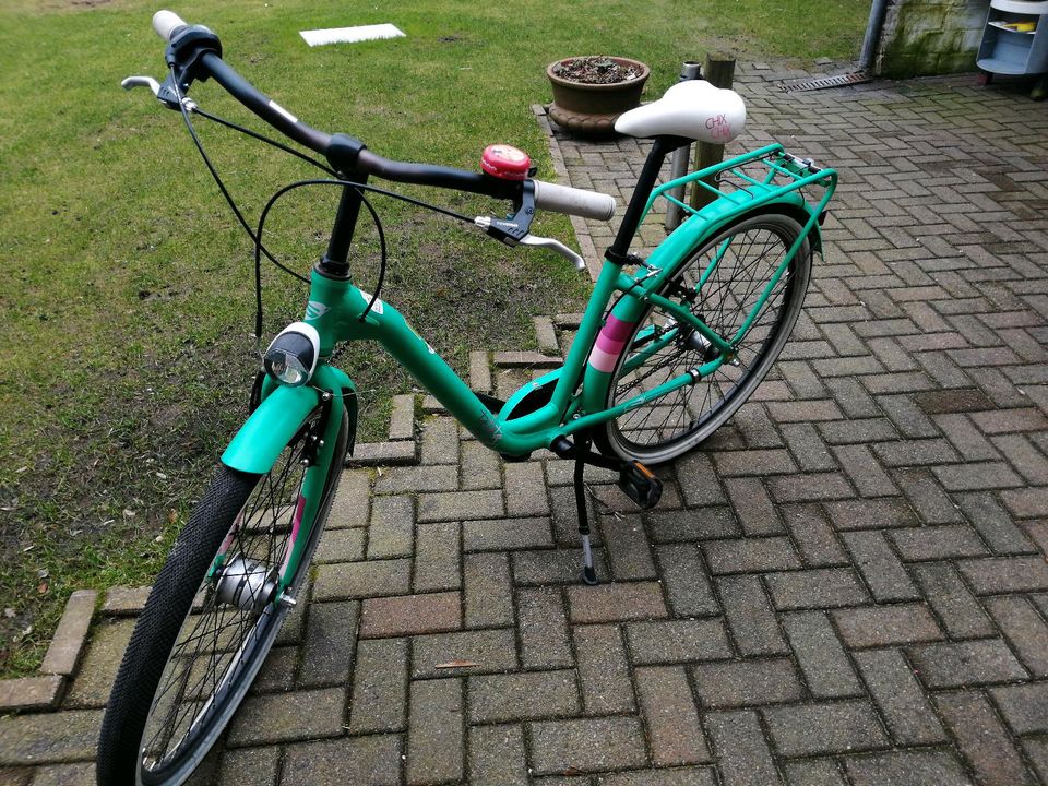 SCOOL Fahrrad 26'' CHIX Cityrad in Sankelmark