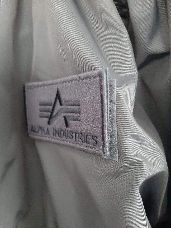 Jacke Alpha Industries neu in Remseck am Neckar