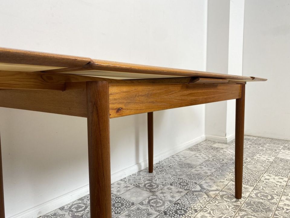 WMK Formschlichter & stabiler skandinavischer Esstisch in Teakholz , ausziehbar # Tisch Küchentisch Ausziehtisch Holztisch Dining Table Danish Design Teak 50er 60er Mid-Century Vintage in Berlin