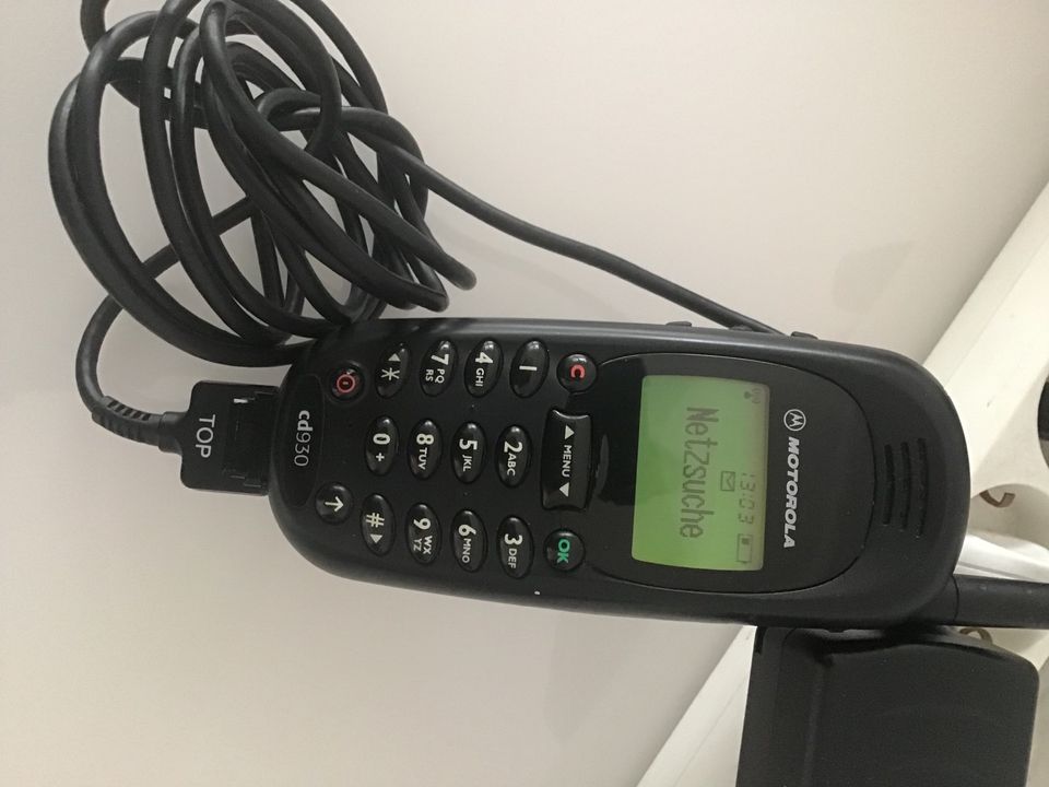 Eine Nostalgie Motorola Handy zu verkaufen in Lübeck