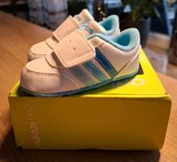 Krabbelchuhe/ Sneakers ADIDAS neo Gr. 18 Nordrhein-Westfalen - Bergkamen Vorschau