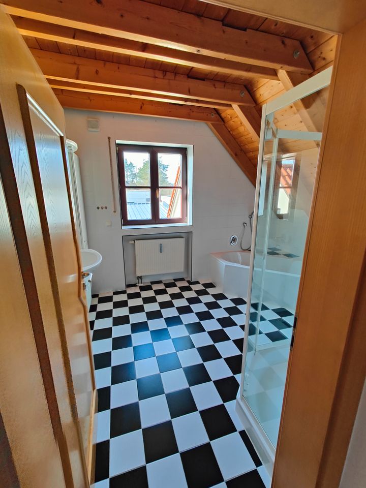 Gemütliche 3 Zimmer Dachgeschosswohnung in Weilach zu vermieten in Gachenbach