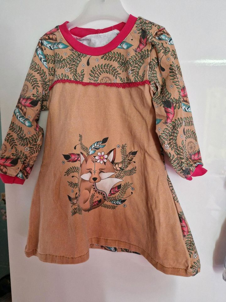 Handmade  Kleid größe 92 / 98 in Niedermoschel