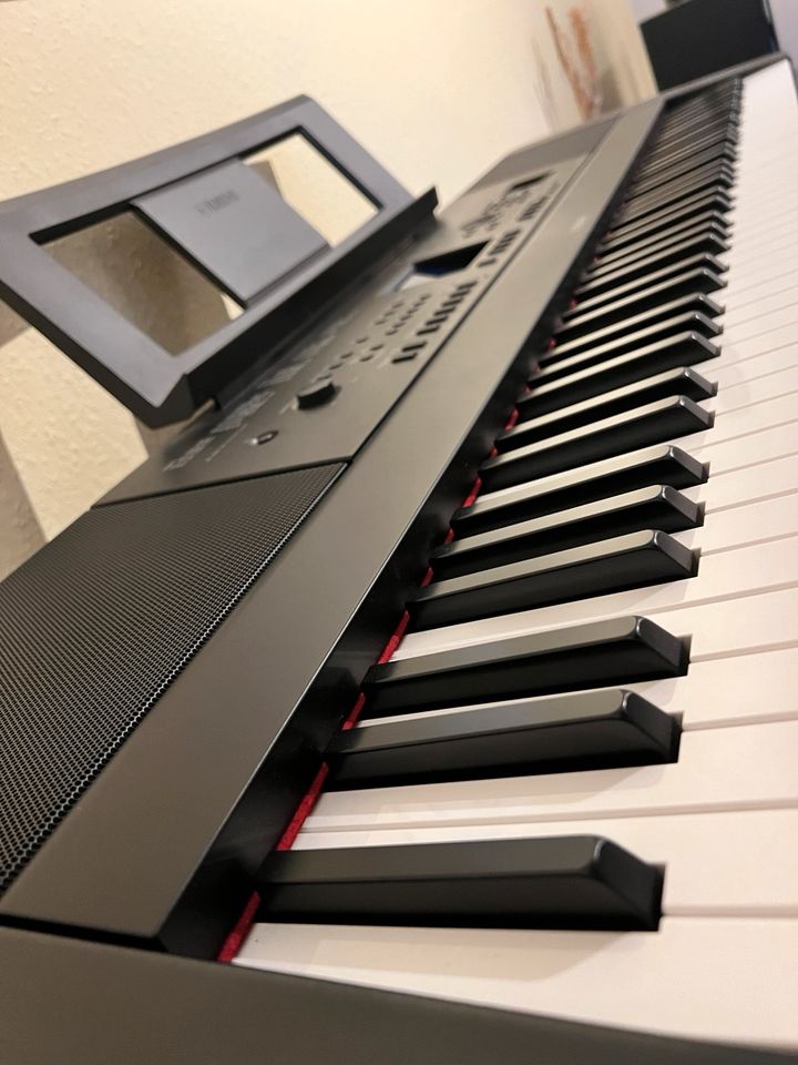 E-Piano Yamaha DGX-660 in Wuppertal