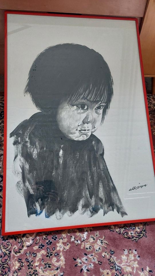 Asiatisch kleiner Junge Portrait kleines Mädchen in St. Ingbert