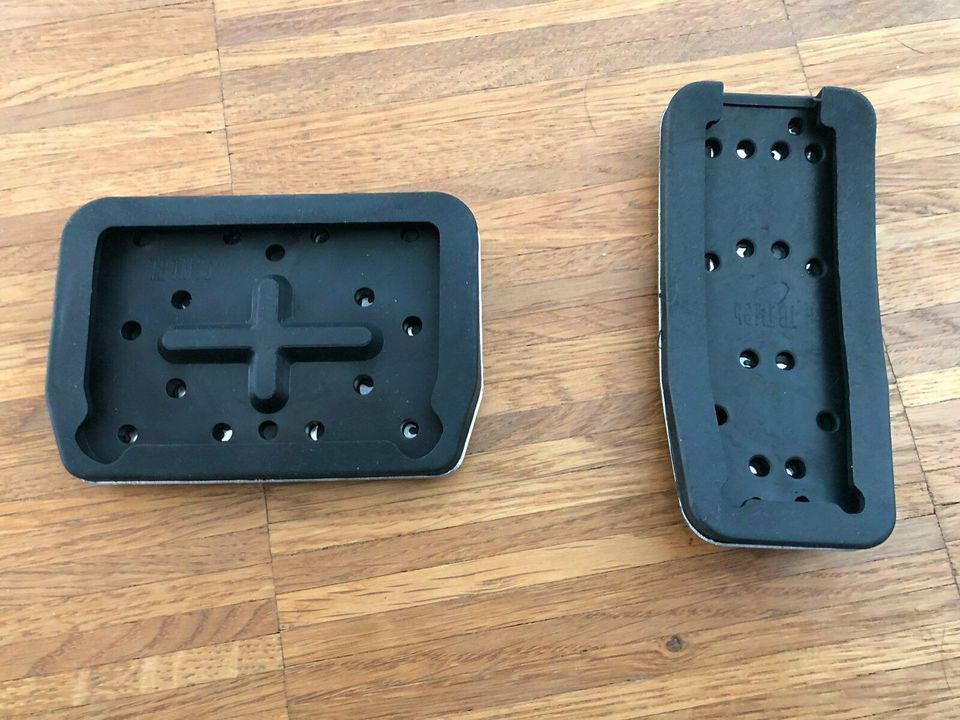 Tesla Model 3 Performance Pedal-Auflagen, 3-teiliges Set in Minden