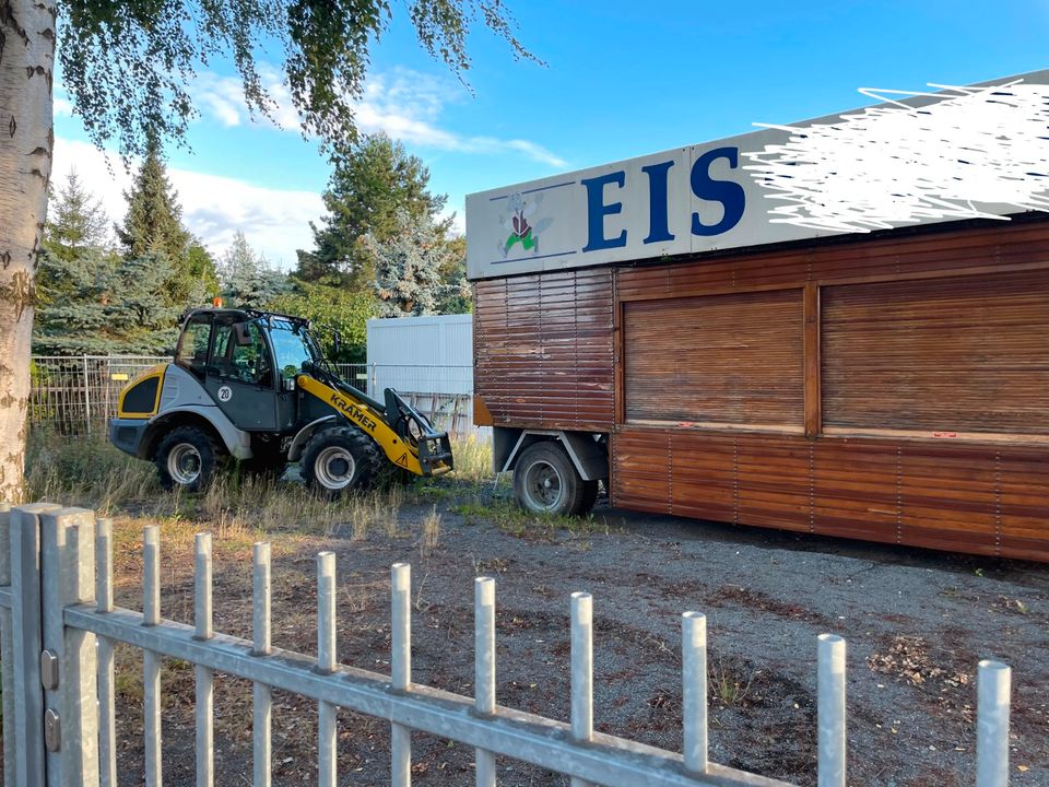 Tiny House / Softeis / Eiswagen / Zirkuswagen in Dresden