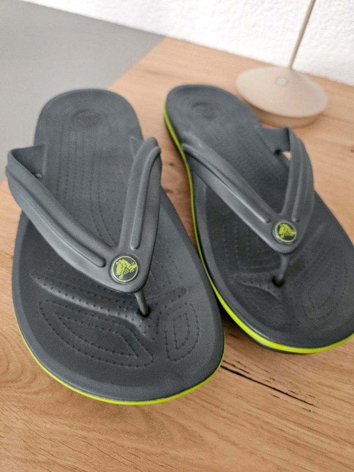 Badeschuhe von Crocs gr. 42½ Neu in Laupheim