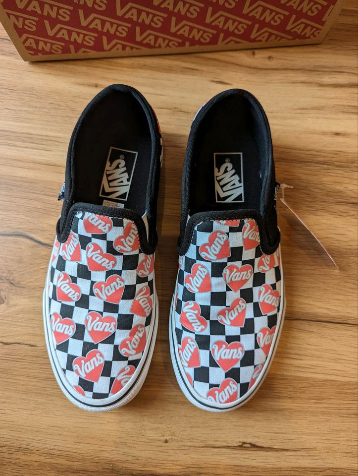 NEU mit Etikett, Vans Heart Sonderedition Slip-ons Damen Skate in Weng