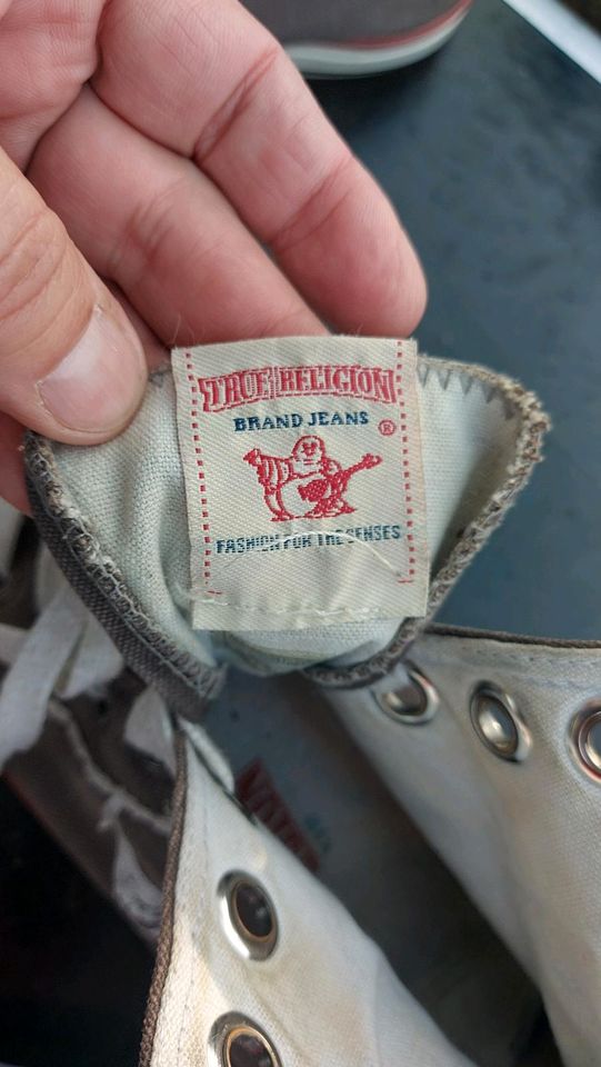 Original True Religion Sneaker, Gr. 44 in Braunfels