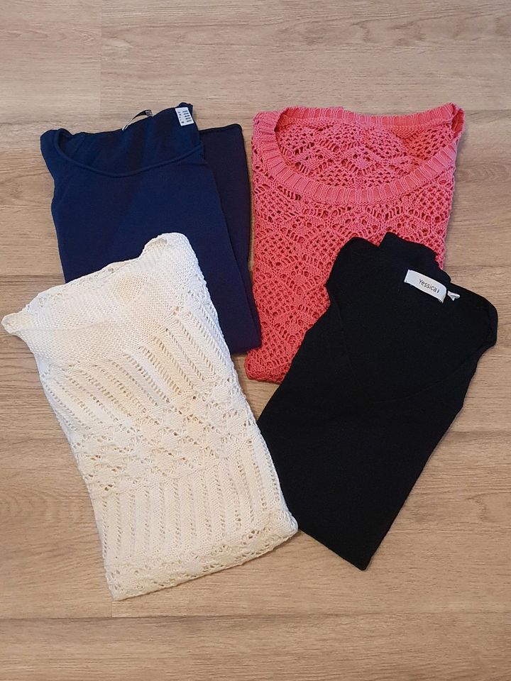 Kleiderpaket 4x Pullover Damen Gr 42 bis 44 in Brühl