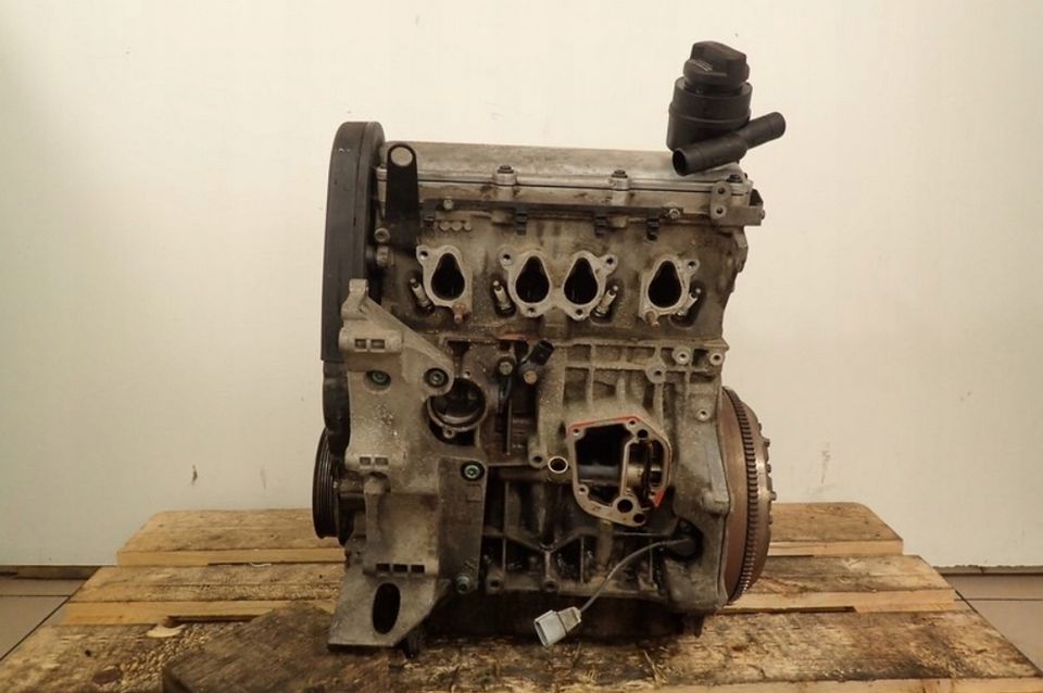 ✔️ Motor BFQ 1.6i 101PS VW GOLF IV AUDI A3 8L 64TKM UNKOMPLETT in Berlin