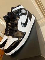 Nike Jordan Mid Carbon Fiber in 41 oder us 8 neu dswt. Bayern - Freilassing Vorschau