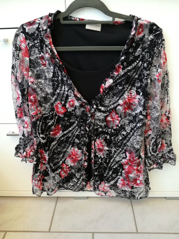 Bluse mit eingenähtem Top von Canda C&A, Größe 44, schwarz/rot in Emmendingen