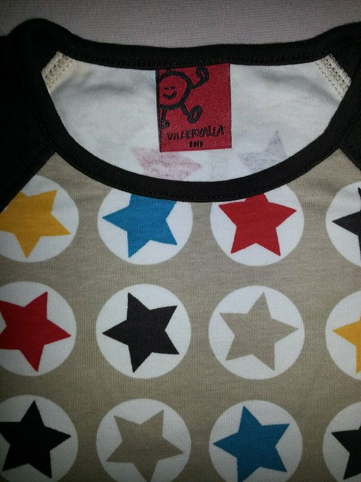 Kindersachen T-Shirt Shirt Sterne Villervalla 110 NEU in Dresden