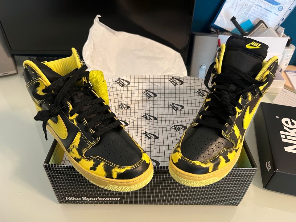 Nike Dunk HI 1985 Black/ Yellow Strike in Monheim am Rhein