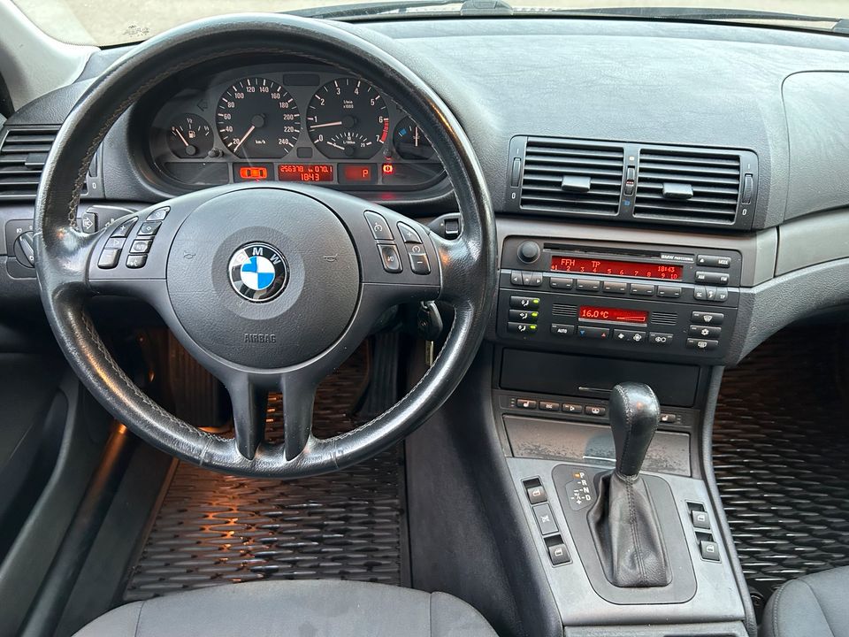 BMW E46 320i Limo Automatik *XENON*HAMAN KARDON*H&R*SERVICE NEU* in Linden