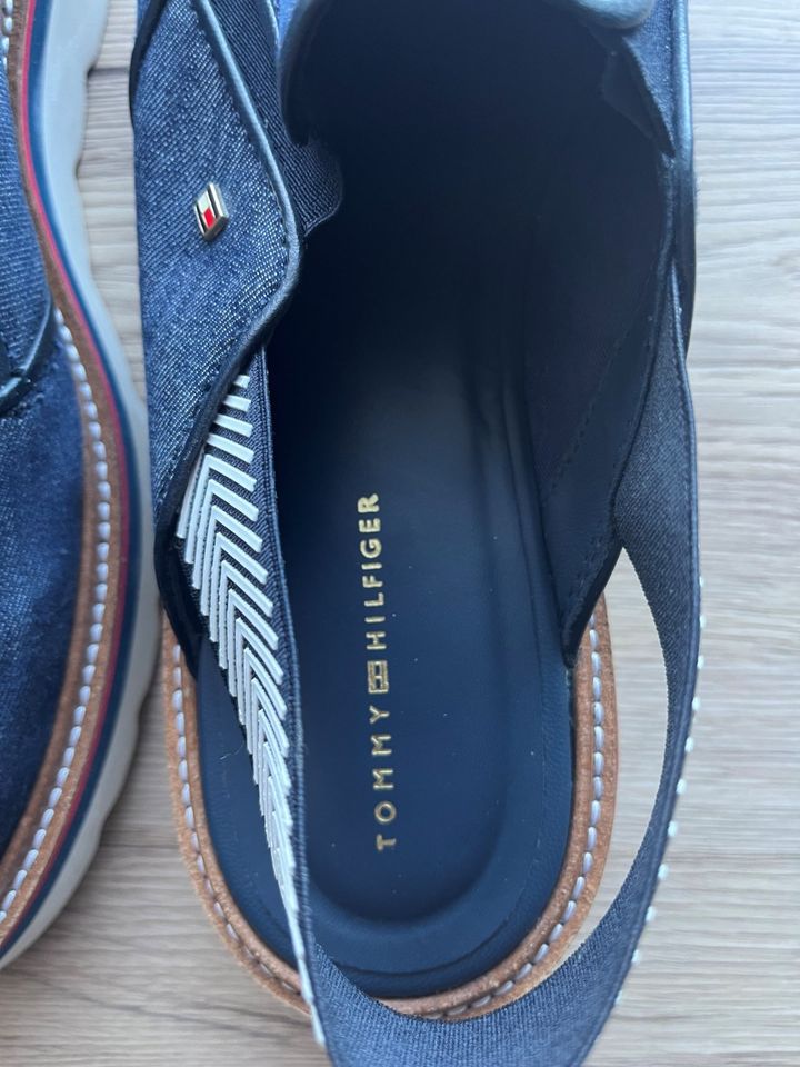 Tommy Hilfiger Sandale Schuhe in Gr. 41 in Willich