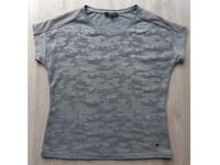 Shirt, Bonita, grau, vorn Glitzerfäden Gr. S, Schultern netzartig Thüringen - Altenburg Vorschau