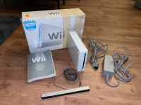 Nintendo Wii mit OVP ohne Controller Hessen - Kelsterbach Vorschau