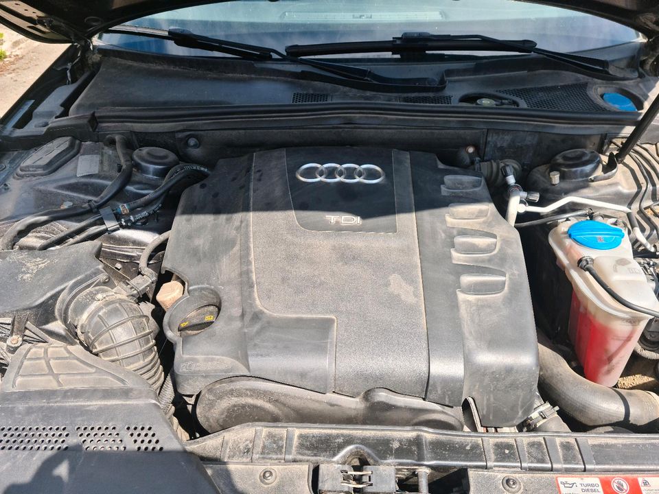 Audi a4 avant 2.0 TDI in Wiesbaden