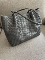 Ledershopper Tasche Hobo Tote geflochten NEU anthrazit metallic Ludwigsvorstadt-Isarvorstadt - Isarvorstadt Vorschau