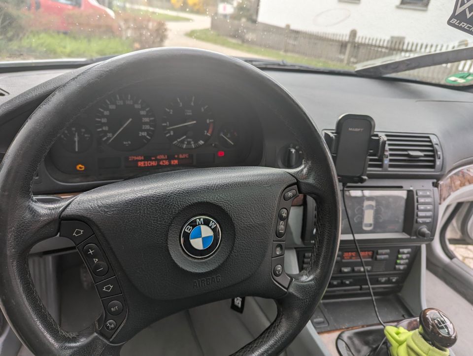BMW E39 525i Touring Facelift - meldet euch, muss dringend weg! in Langenbach