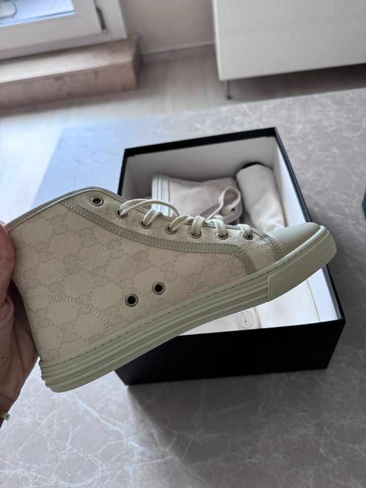 Gucci Sneaker Nagelneu in Berlin