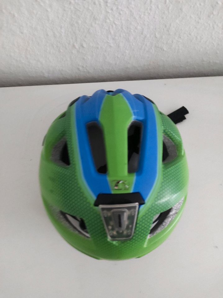 ⭐ZU VERSCHENKEN ⭐ Kinder Fahrrad Helm ⭐ Sicherheitshelm in Bad Bevensen