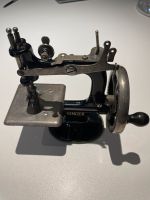 Antike Singer Kindernähmaschine NO 20 Kr. München - Feldkirchen Vorschau