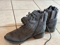 Tamaris Stiefel Größe 40 Baden-Württemberg - Fellbach Vorschau