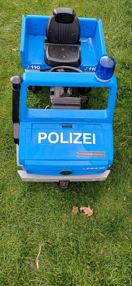 Polizei Unimog in Weichs