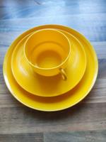 DDR Kinderteller Kindertasse Kindergeschirr aus Plaste Sachsen-Anhalt - Möser Vorschau