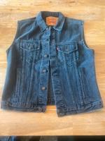 Levi’s Weste Gr.M 71506 unisex Vintage jeansweste Niedersachsen - Peine Vorschau