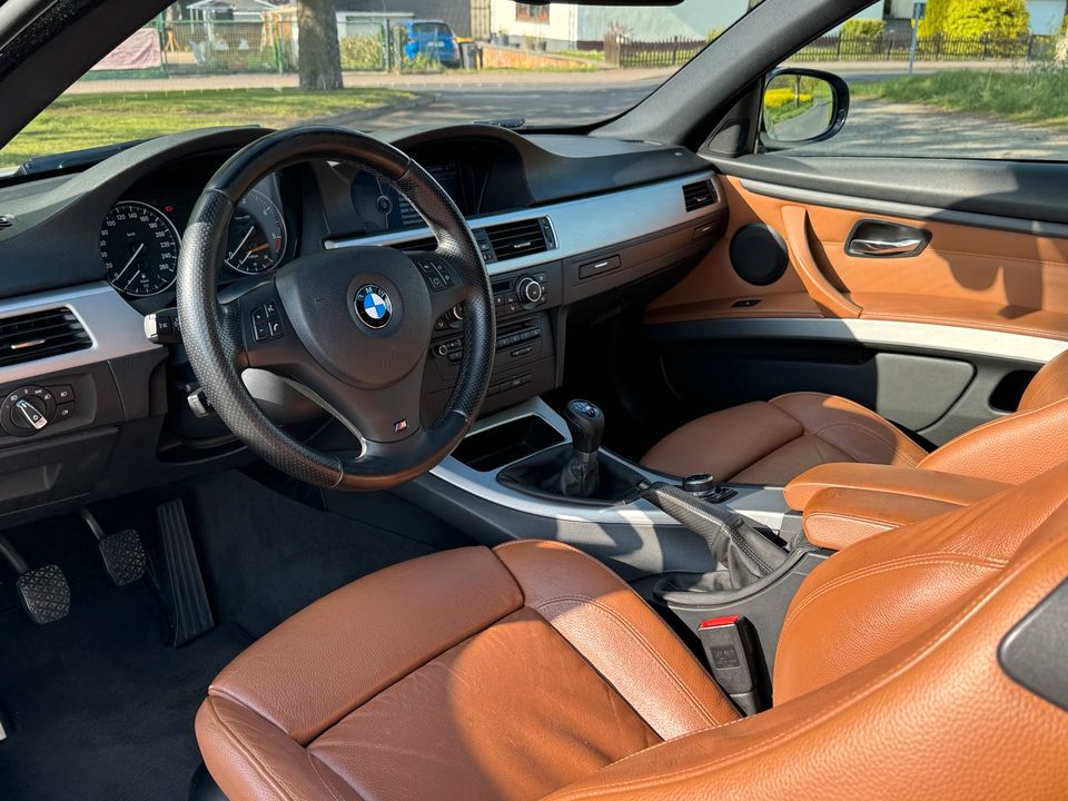 BMW e92 320d Lci facelift M-Paket in Hauneck