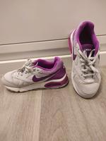 Sportschuhe Nike Air Mädchen Größe 35 Nordrhein-Westfalen - Nordkirchen Vorschau