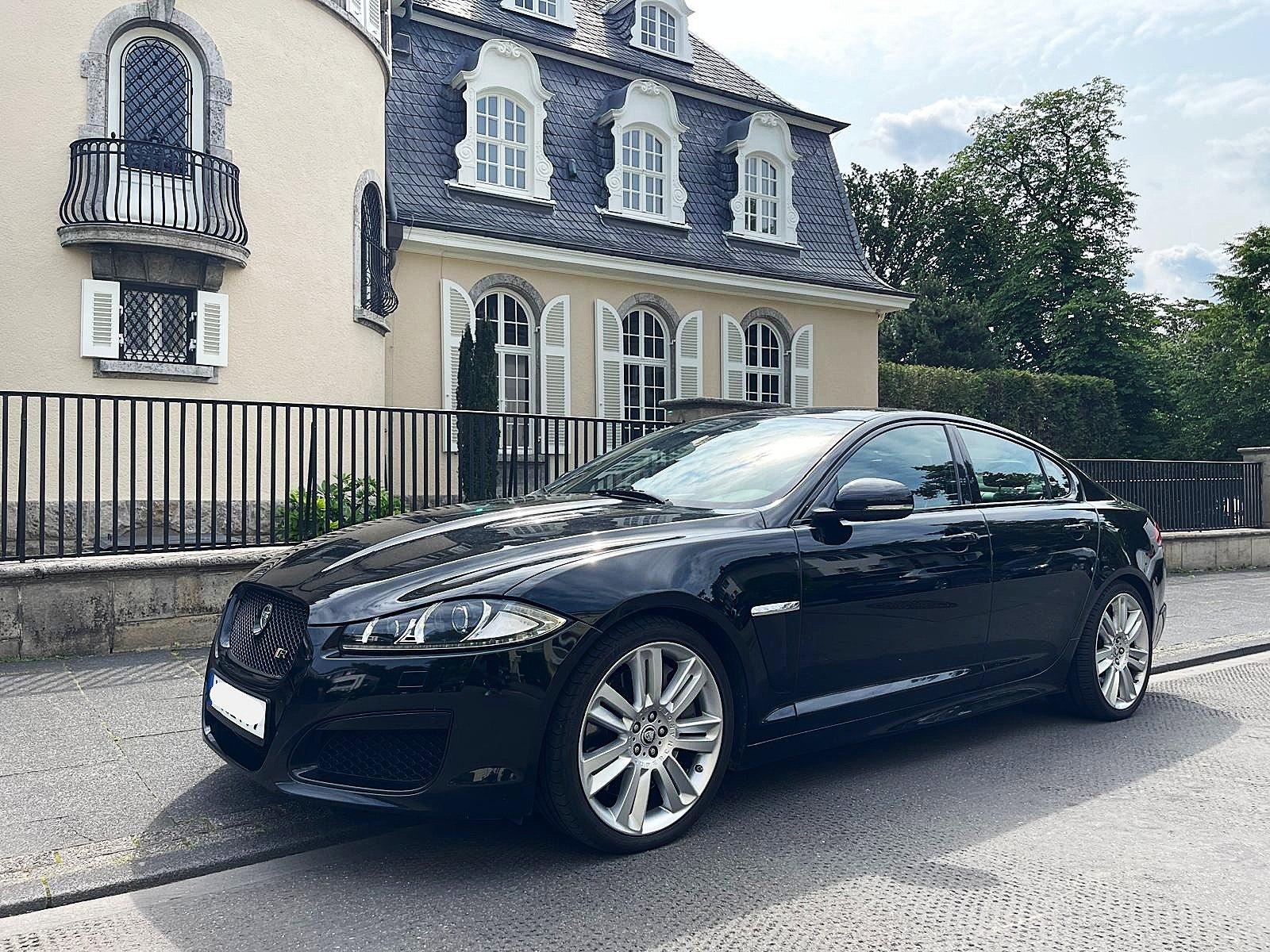 Abbildung des Autos Jaguar 5.0 XFR Superchar…
