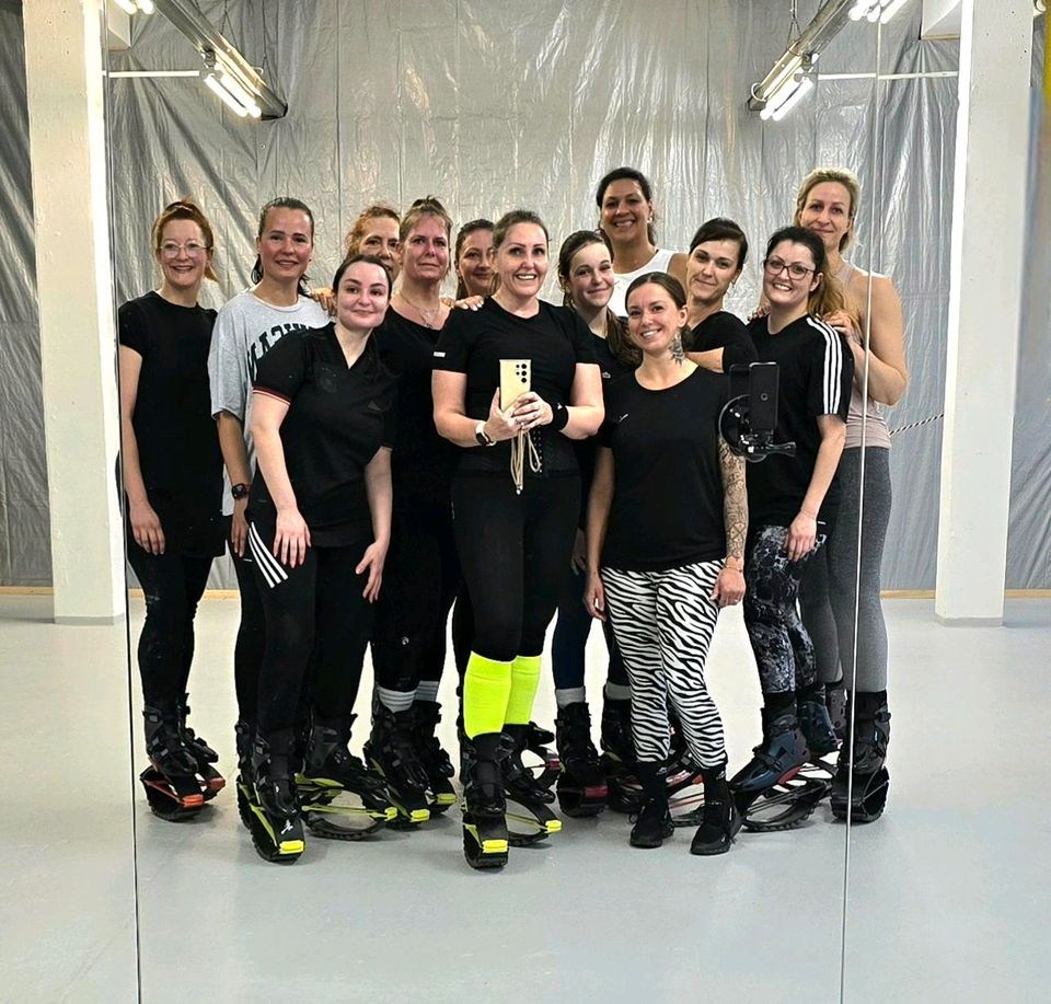 Kangoo Jumps Club Berlin Fitnesskurs Training Workout Fitnes in Berlin