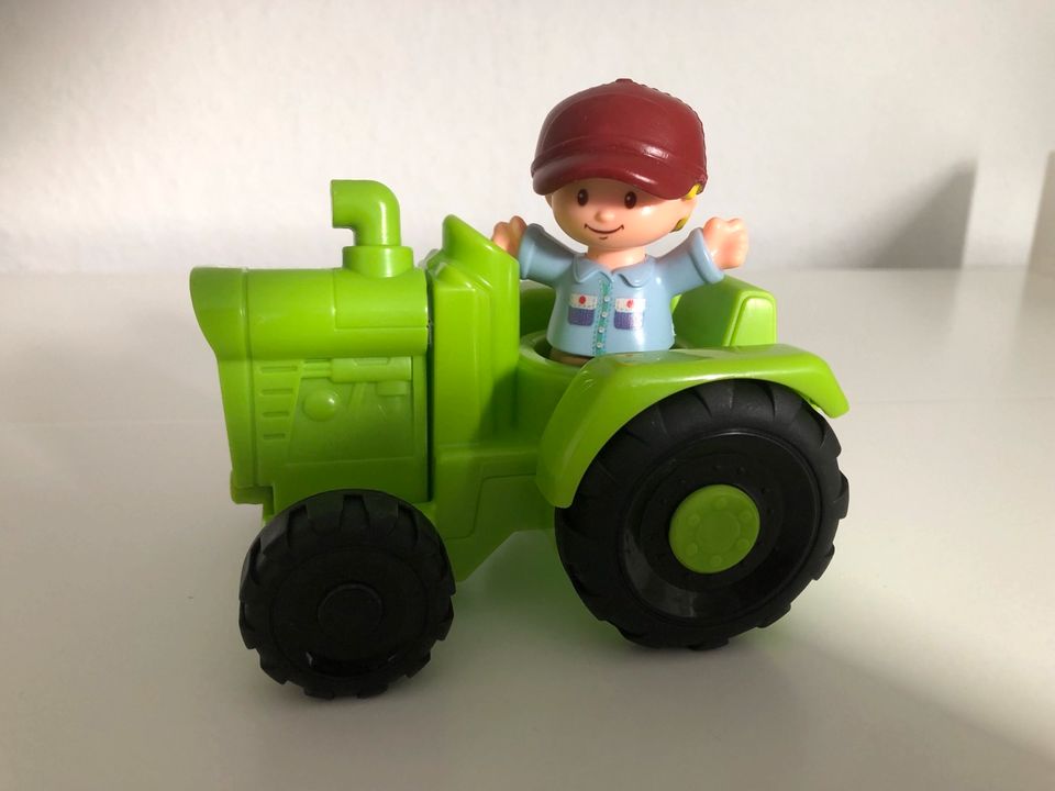 Traktor „Fisher Price“ in Salzgitter