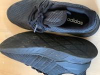adidas Sportschuhe schwarz Größe 39 1/3 Niedersachsen - Lehrte Vorschau