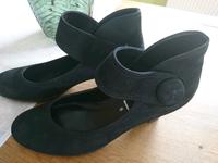 Gabor Schwarze Hovercraft Spangenpumps Gr. 6 incl.Versand Hessen - Hattersheim am Main Vorschau