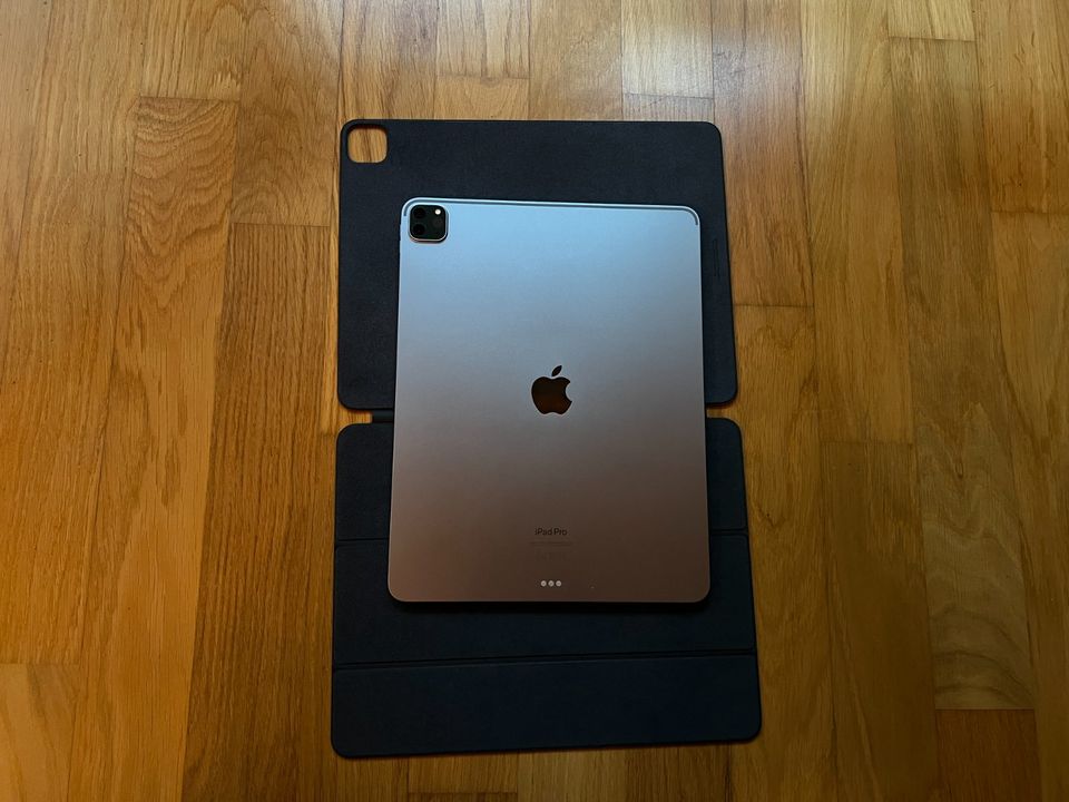 iPad Pro 12.9 Zoll, M2, Wi-Fi, 128GB mit Garantie, Originalhülle in München
