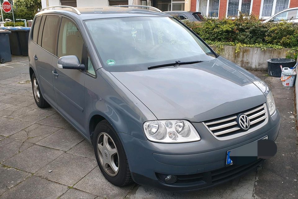 VW Touran  2.0 TDI  120000km in Lahnstein