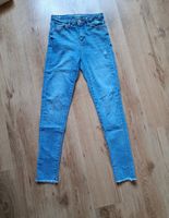 C&A Clockhouse High Rise Skinny Jeans 36 hellblau Rheinland-Pfalz - Oppenheim Vorschau