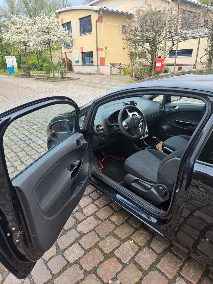 Opel Corsa 1.2 Twinport Sport Sport in Reinbek