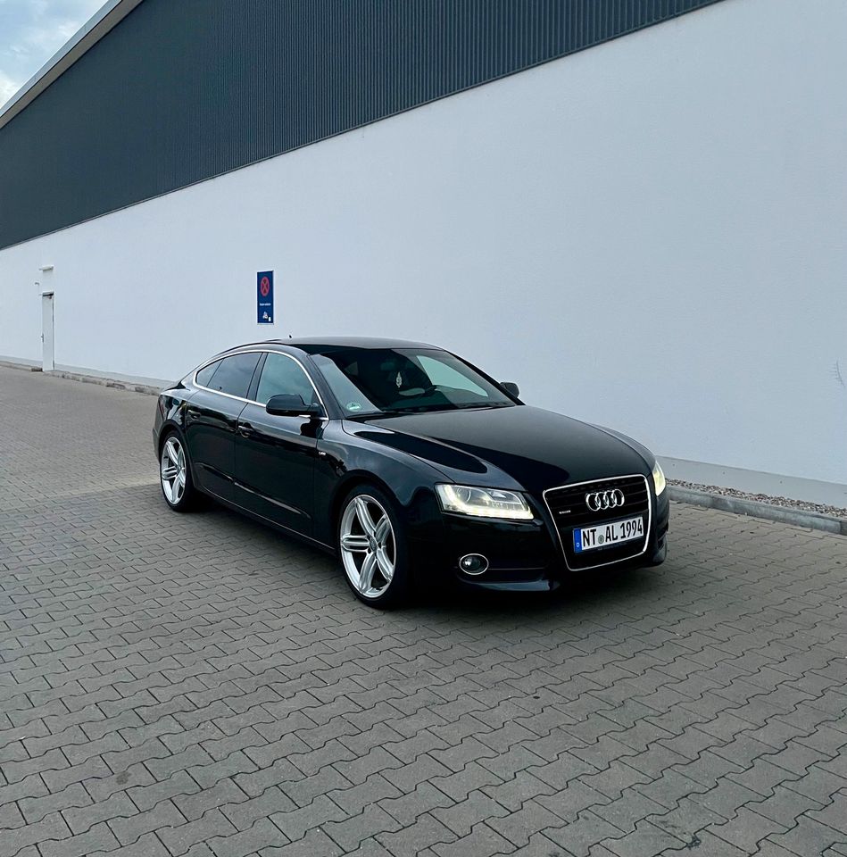Audi A5  3.0TDI Quattro Sportback S-line in Weilheim an der Teck