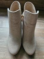 Tamaris Glitzer-Stiefeletten Nordrhein-Westfalen - Unna Vorschau