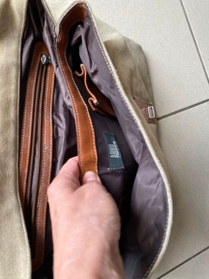 Abro Lederhandtasche groß in Dresden