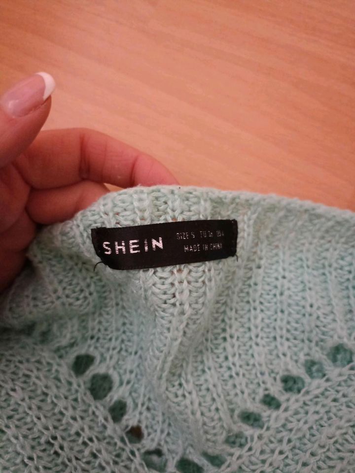 Pullover Damen mit Lochmuster in Wissen